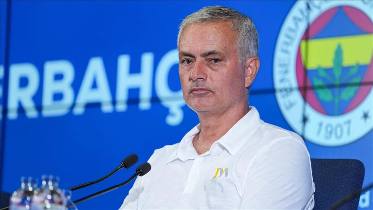 Mourinho: "Bana En Çok Dokunan Şey, Oyunculara Gösterilen Tepkiler"